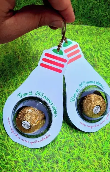 Cartão com Ferrero Rocher- Mimo de Boas Festas