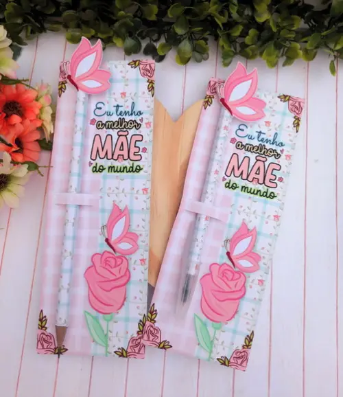 Cartão com Lápis ou Caneta- Dia das Mães