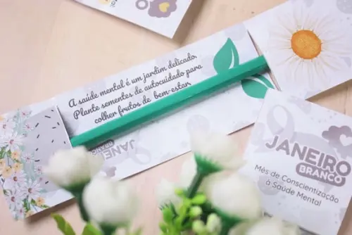 Cartão com Lápis- Janeiro Branco