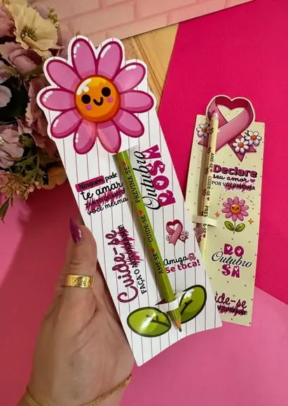 Cartão com Lápis- Outubro Rosa