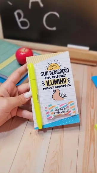 Cartão com Marca Texto e Balinha- Dia dos Professores