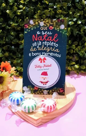 Cartão com Latinha e 3 Balinhas- Natal