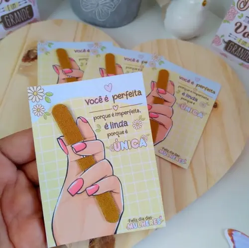Cartão com Mini Lixa- Dia da Mulher