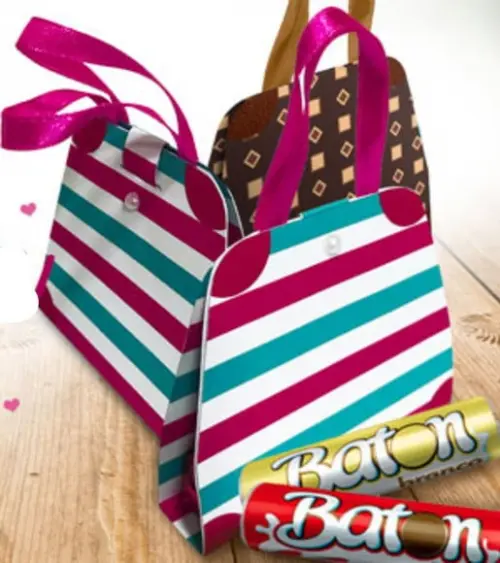 Dia da Mulher- Bolsinha com Chocolate Baton