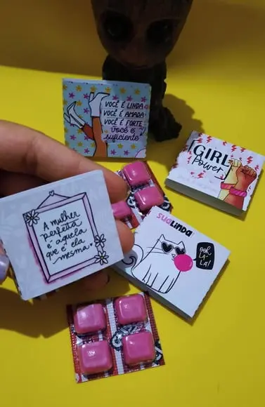 Dia da Mulher- Caixinha com Chiclete