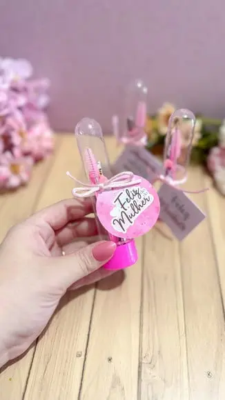 Kit Mini Lixa, Escovinha e Pinça- Dia da Mulher