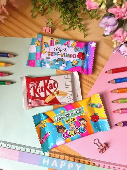 Kitkat- Volta as Aulas