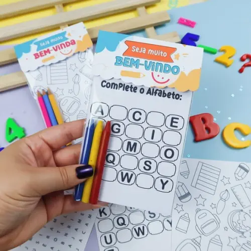 Lapela com 4 Atividades e Lápis de Colorir- Volta as Aulas