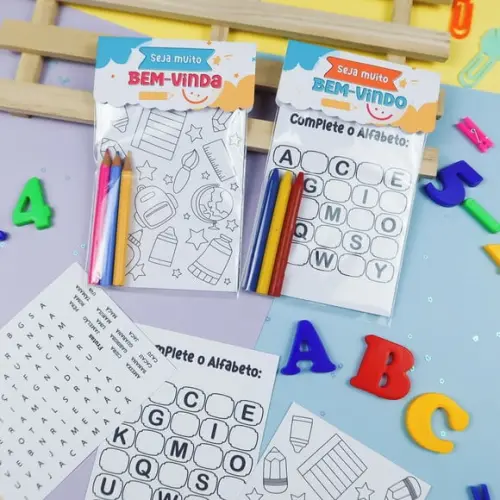 Lapela com 4 Atividades e Lápis de Colorir- Volta as Aulas