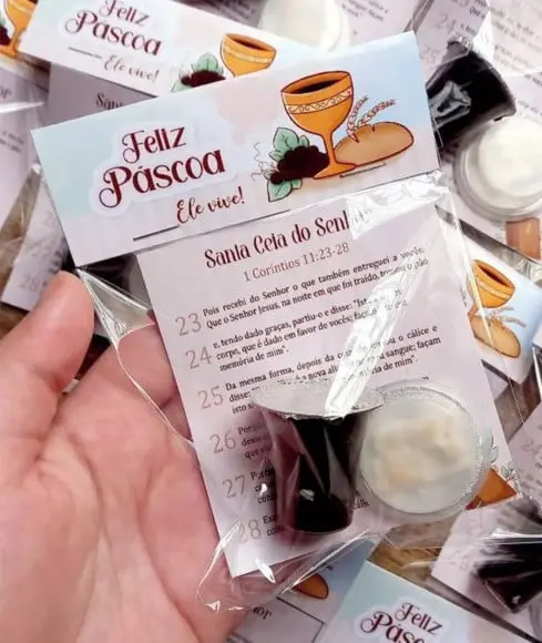 Lapela com Pão e Vinho (suco de Uva) Santa Ceia- Páscoa