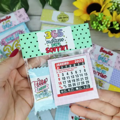 Mini Calendário 2024 com Balinha- Ano Novo