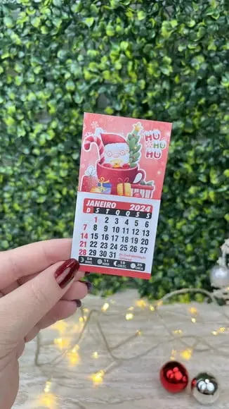 Mini Calendário com Imã 2024