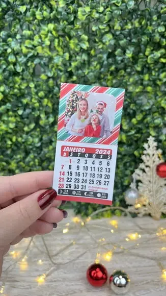 Mini Calendário com Imã 2024