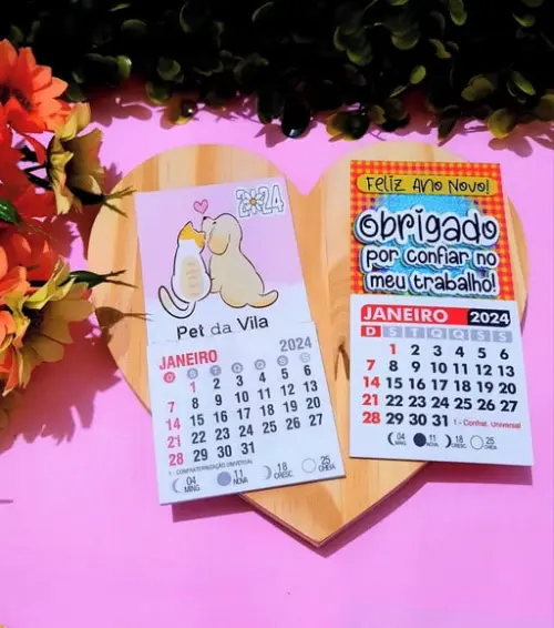 Mini Calendário com Imã- 2024