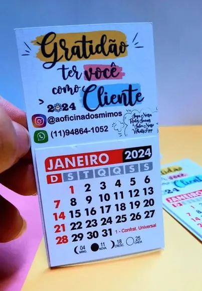 Mini Calendário com Imã- 2024