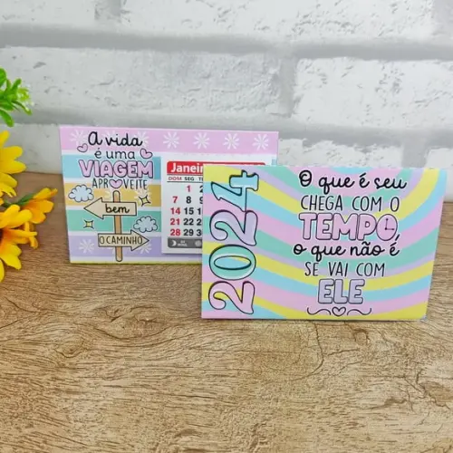 Mini Calendário de Mesa 2024