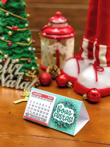 Mini Calendário de Mesa 2024