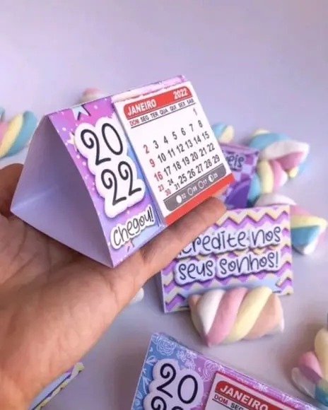 Mini Calendário de Mesa 2024