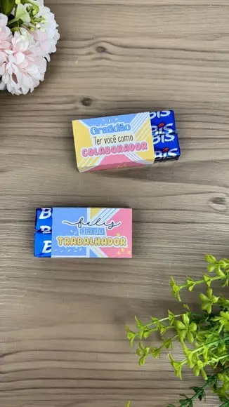 Porta Bis com 2 Bis- Dia do Trabalho