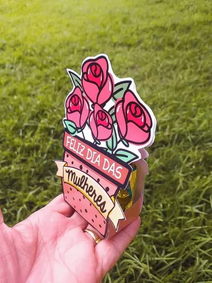 Porta Bombom com Bombom- Dia da Mulher