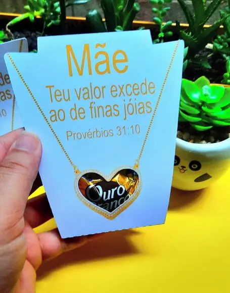 Porta Bombom com Bombom- Dia das Mães