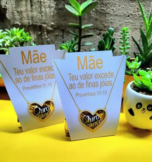 Porta Bombom com Bombom- Dia das Mães
