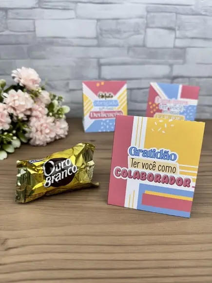 Porta Bombom com Bombom- Dia do Trabalho