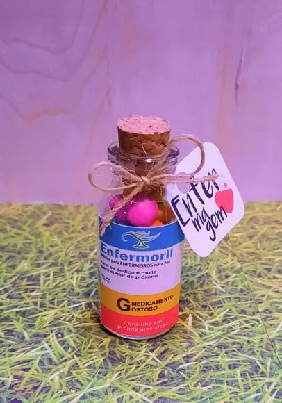 Potinho com Coloreti (doces)- Enfermagem