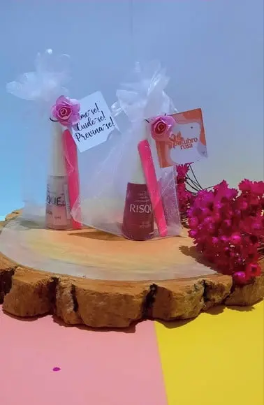 Saquinho com Esmalte e Mini Lixa- Outubro Rosa