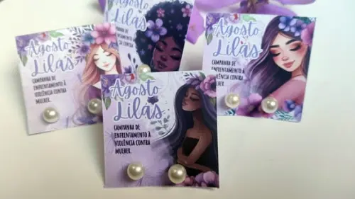 Tag com Brinco- Agosto Lilás