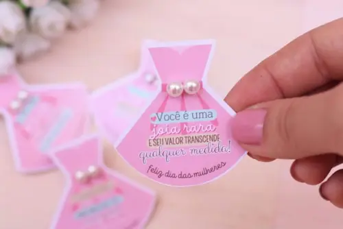 Tag com Brinco- Dia da Mulher