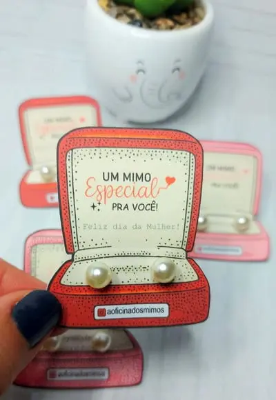 Tag com Brinco- Dia da Mulher