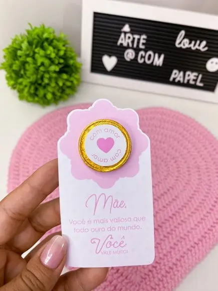Tag com Moedinha de Chocolate ao Leite- Dia das Mães