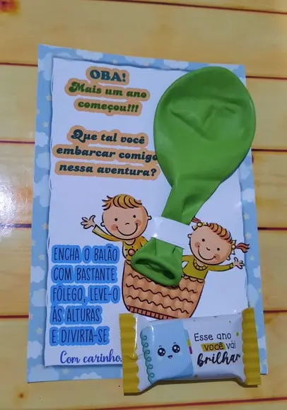 Volta as Aulas- Cartão com Balão e Balinha