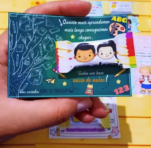 Volta as Aulas- Cartão com Balinha