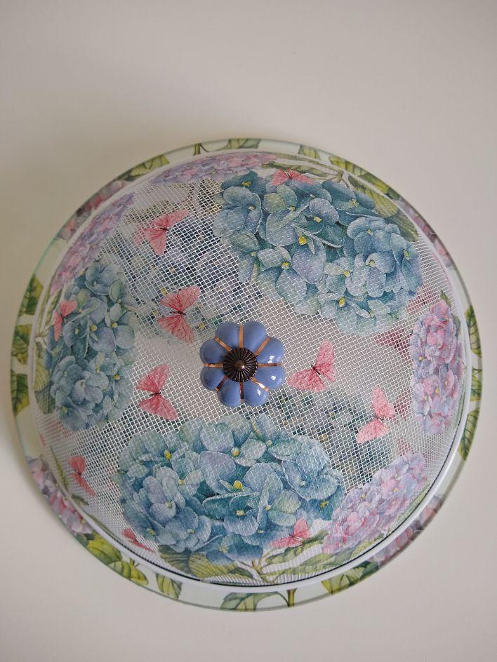 Boleira artesanal decorada/Cobre bolo decorado c/decoupage