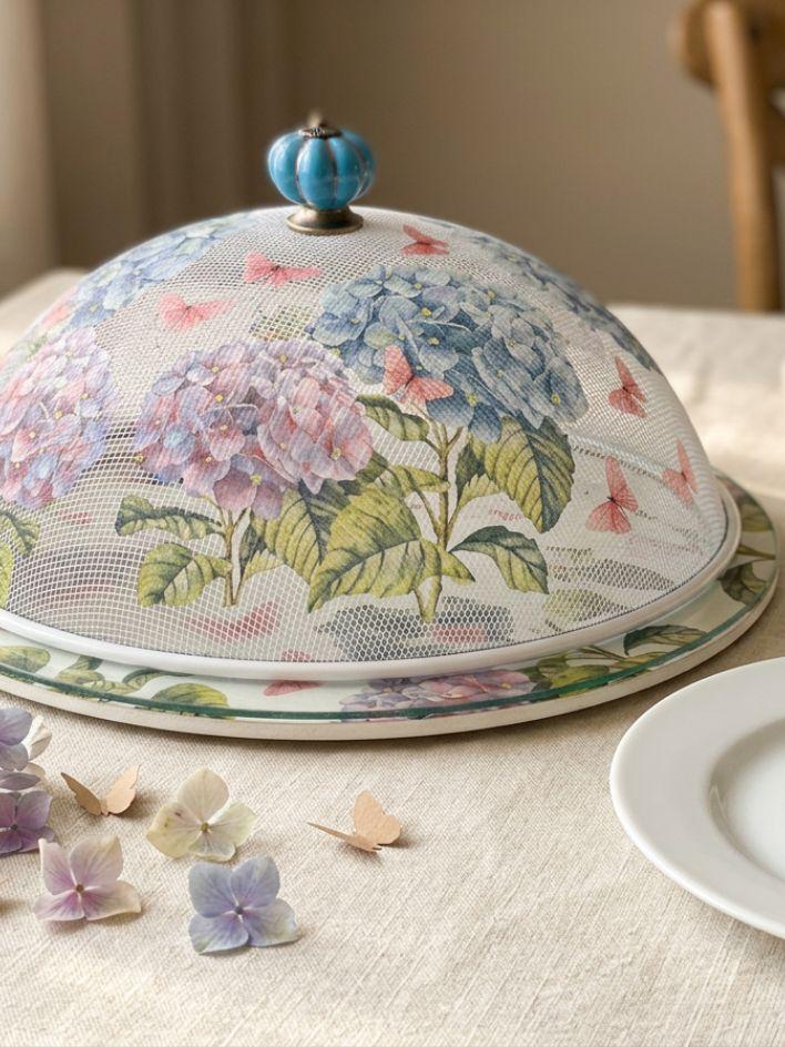 Boleira artesanal decorada/Cobre bolo decorado c/decoupage
