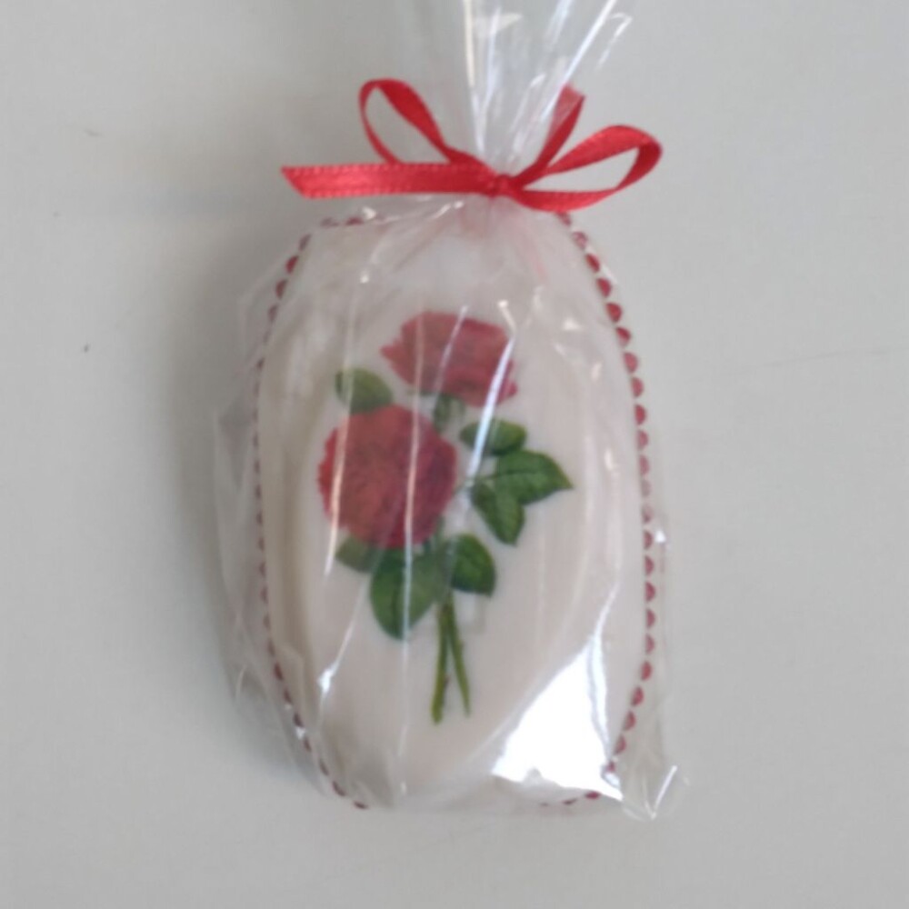 Sabonete Lux decorado com decoupage - Embalagem celofane e caixa
