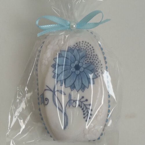 Kit com 2 sabonetes Lux decorados c/decoupage (85 g) - Embalagem 