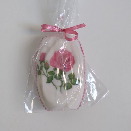 Sabonete Lux decorado com decoupage - Embalagem celofane e caixa