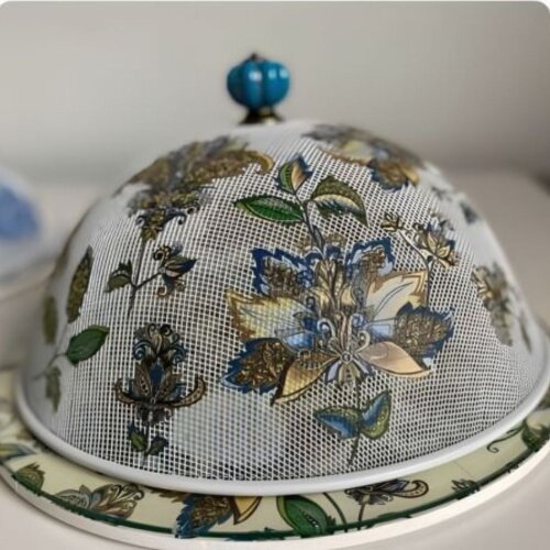 Boleira artesanal deorada/Cobre bolo decorado c/decoupage - Prato MDF com proteção de vidro fixo