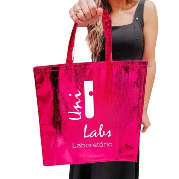 Sacolas Metalizadas 30x40cm Personalizadas com Logo ou Arte