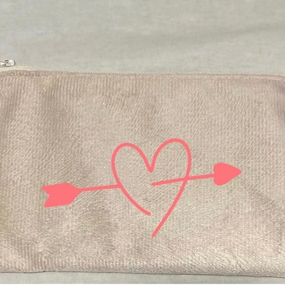 Bolsinha Escolar de Veludo Personalizados 12x20 cm