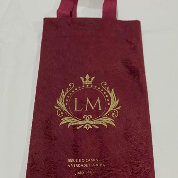 Sacolas Personalizadas em Veludo para Garrafa de Vinho 20x35