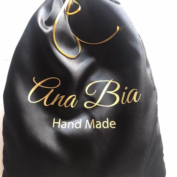 Saquinhos de cetim personalizadas com sua marca