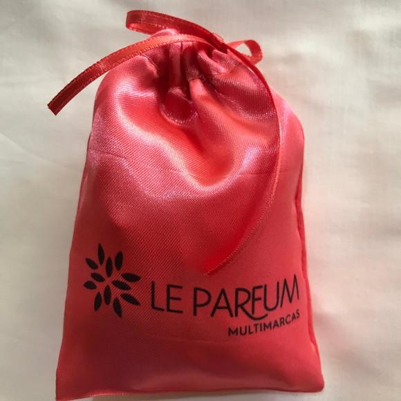 Saquinhos Personalizados de Cetim para Joias e Bijous