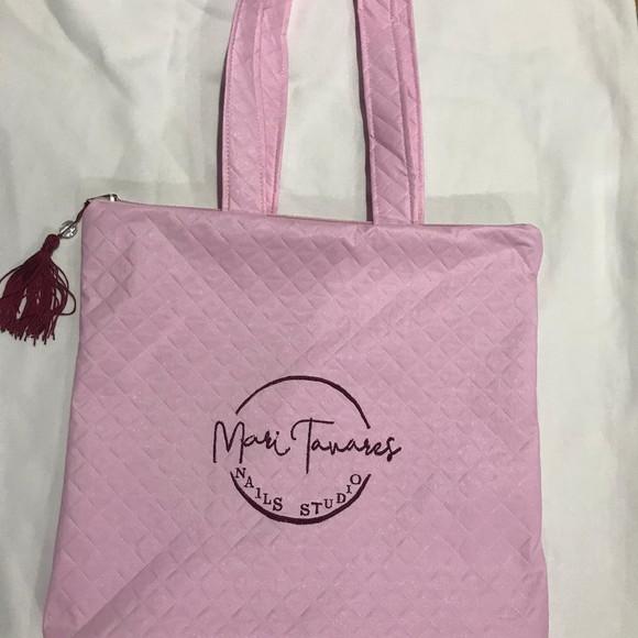 Bolsa em Metalassê Bordada Personalizadas