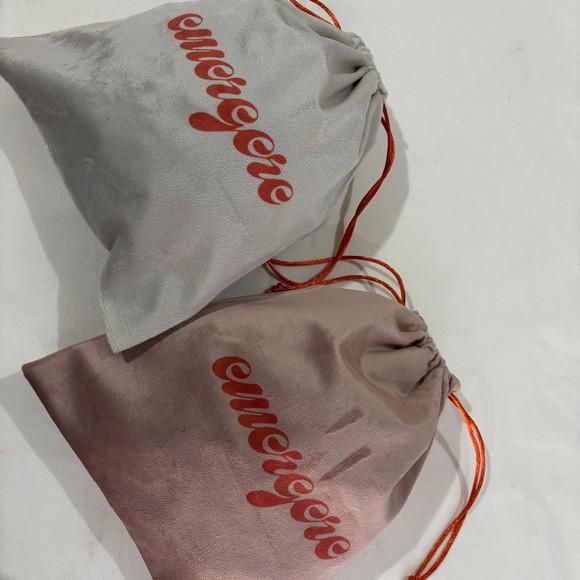 Saco de Veludo com Personalização e Lembranças 25x30