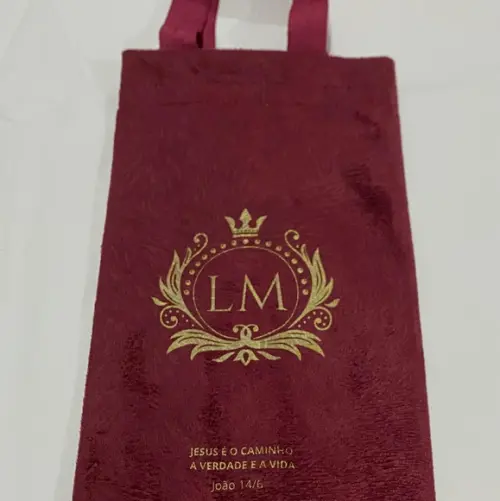 Sacolas Personalizadas em Veludo para Garrafa de Vinho 20x35