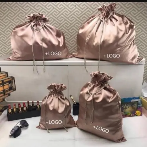 Saquinhos de Cetim Personalizadas com Sua Marca 35x45 cm